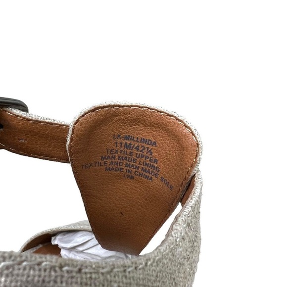 Lucky Brand Millinda Wedge Sandals T Strap Slingback Metallic Beige Women 11M* - Picture 7 of 8